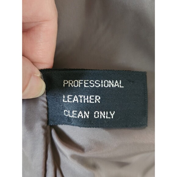 Wilsons Suede & Leather Co. Vintage Brown Leather Vest Lined Sz 44 Biker Western - Picture 7 of 9